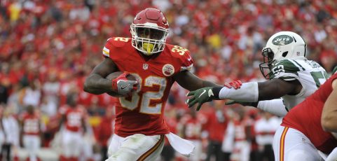 Daily Fantasy Football Running Back Values for FanDuel and DraftKings – Week 4  10/2/16